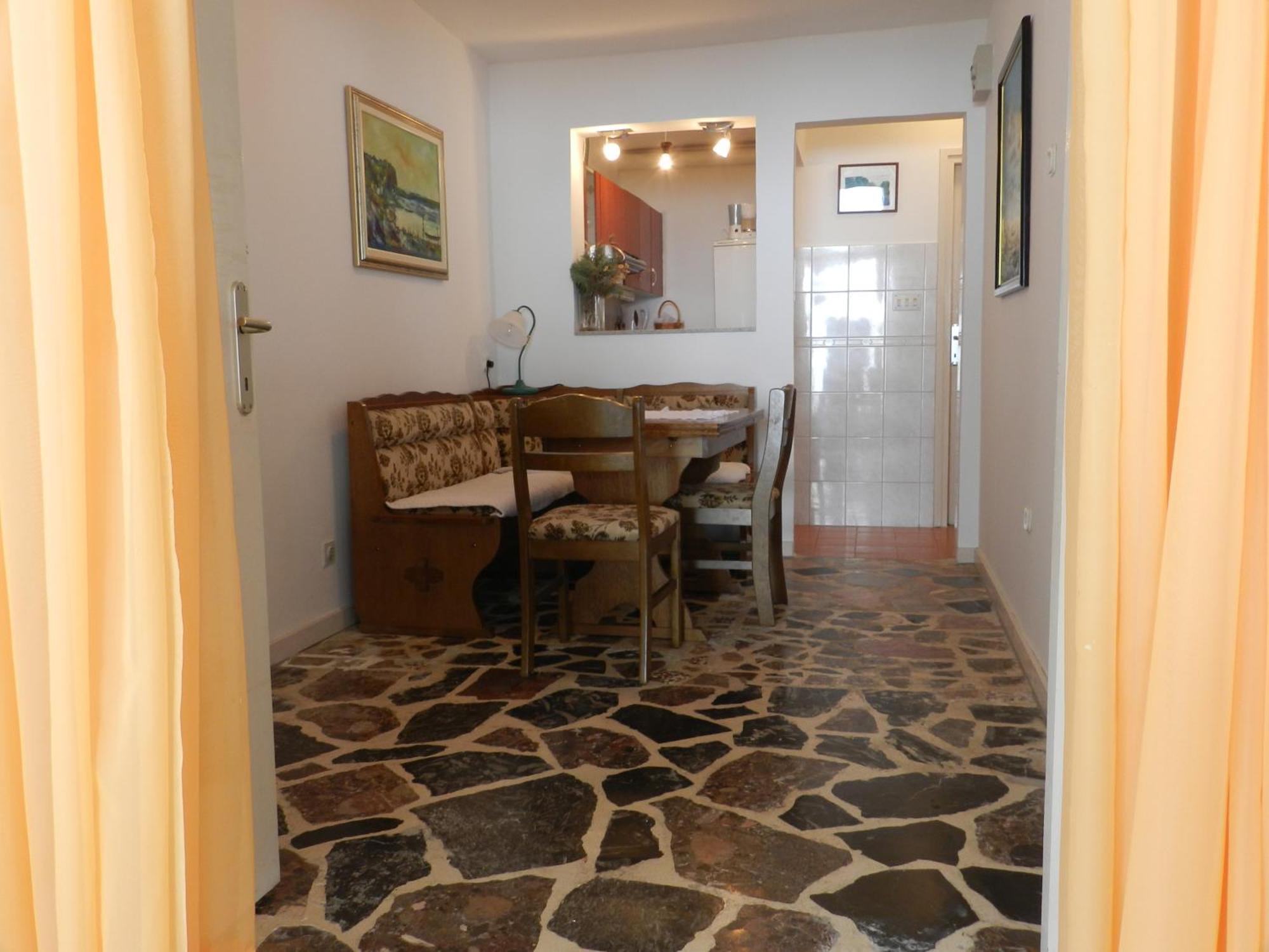 Apartment Mihalj Jadrija-Ground Floor Eksteriør billede